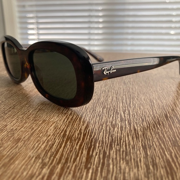 NWT Ray Bay Ritual Oval - Havana/Green - Picture 4 of 7